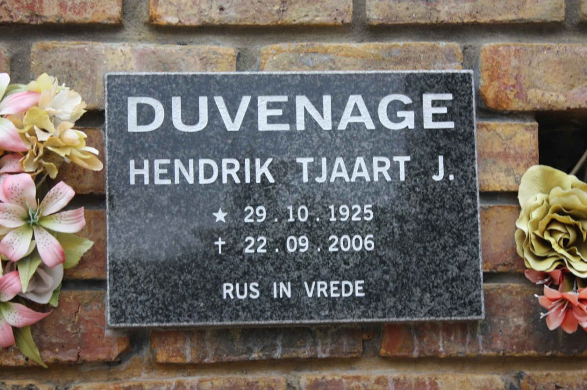 DUVENHAGE Hendrik Tjaart J. 1925-2006
