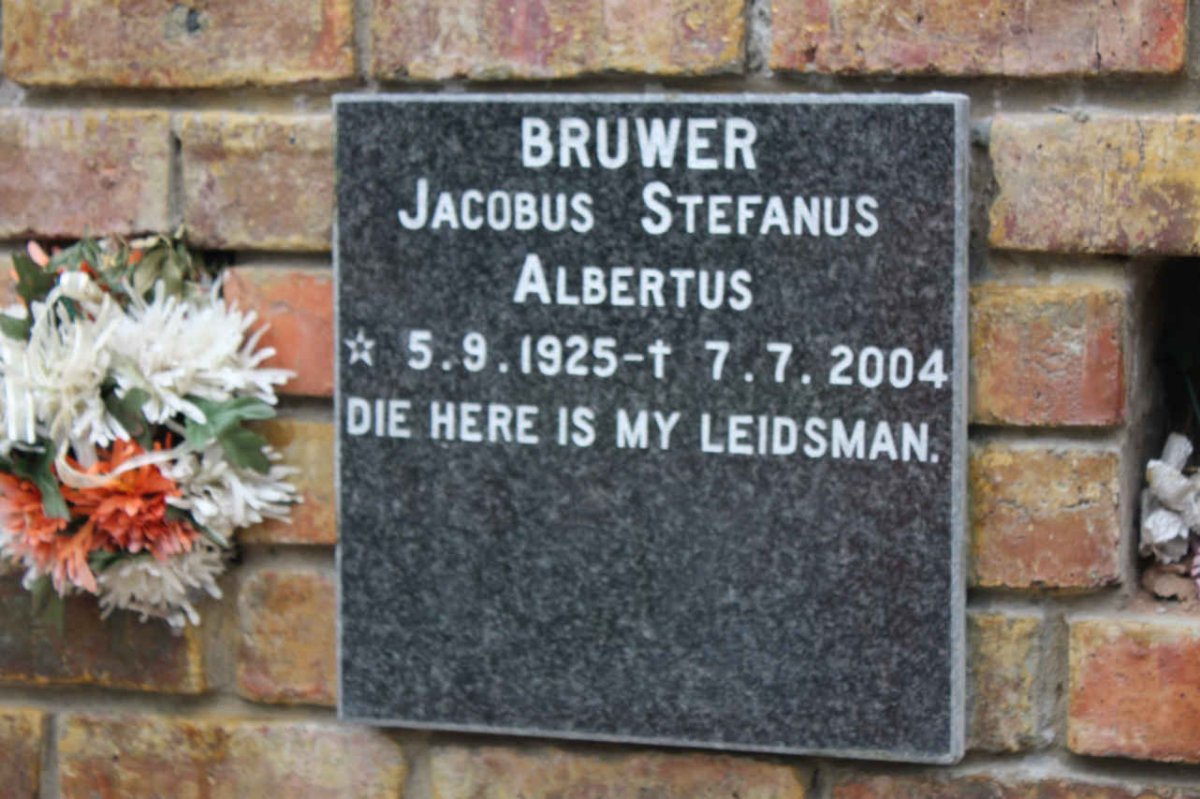 BRUWER Jacobus Stephanus Albertus 1925-2004