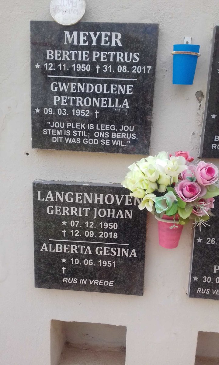 LANGENHOVEN Gerrit Johan 1950-2018 &amp; Alberta Gesina 1951-