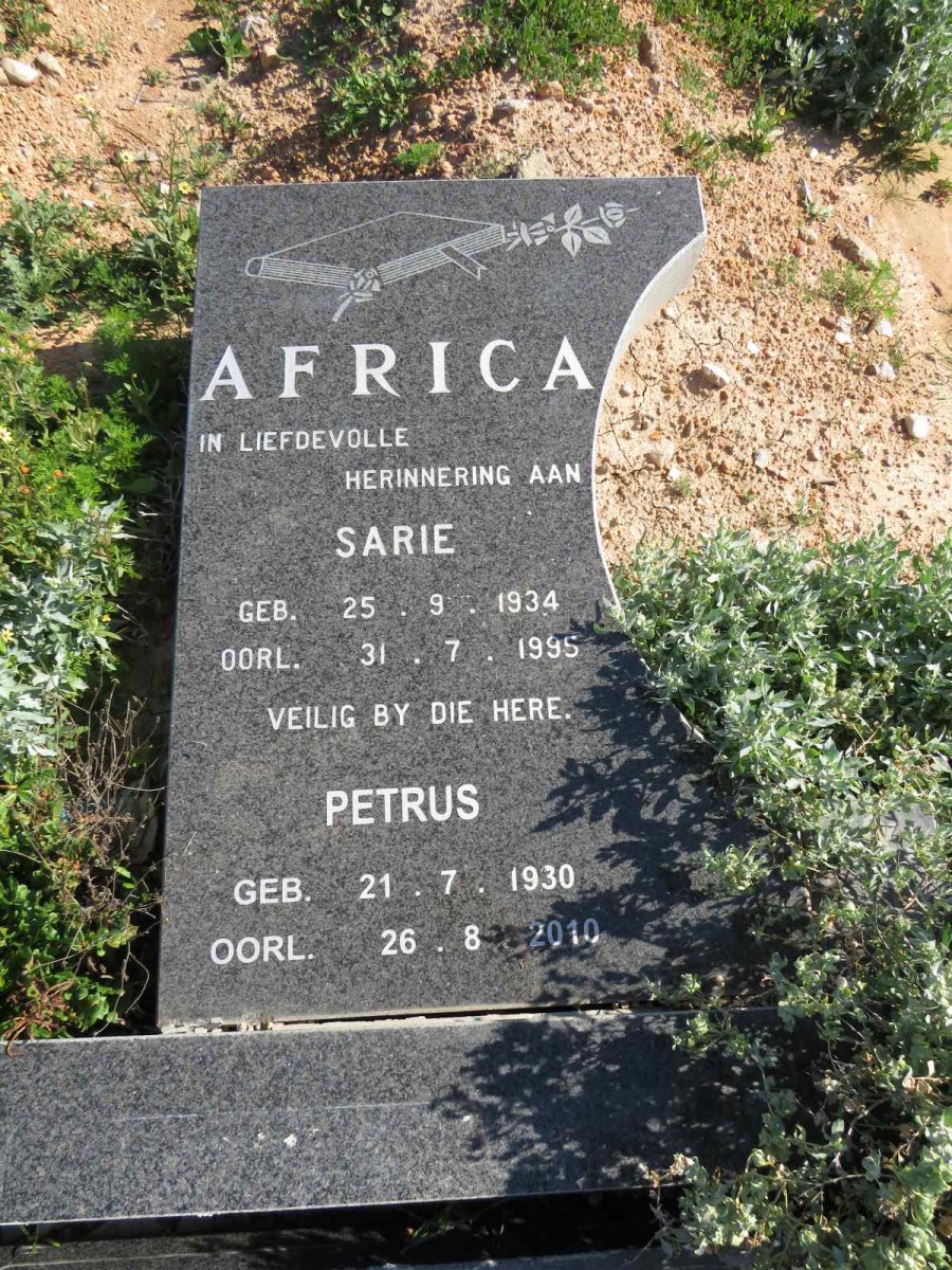 AFRICA Petrus 1930-2010 & Sarie 1934-1995