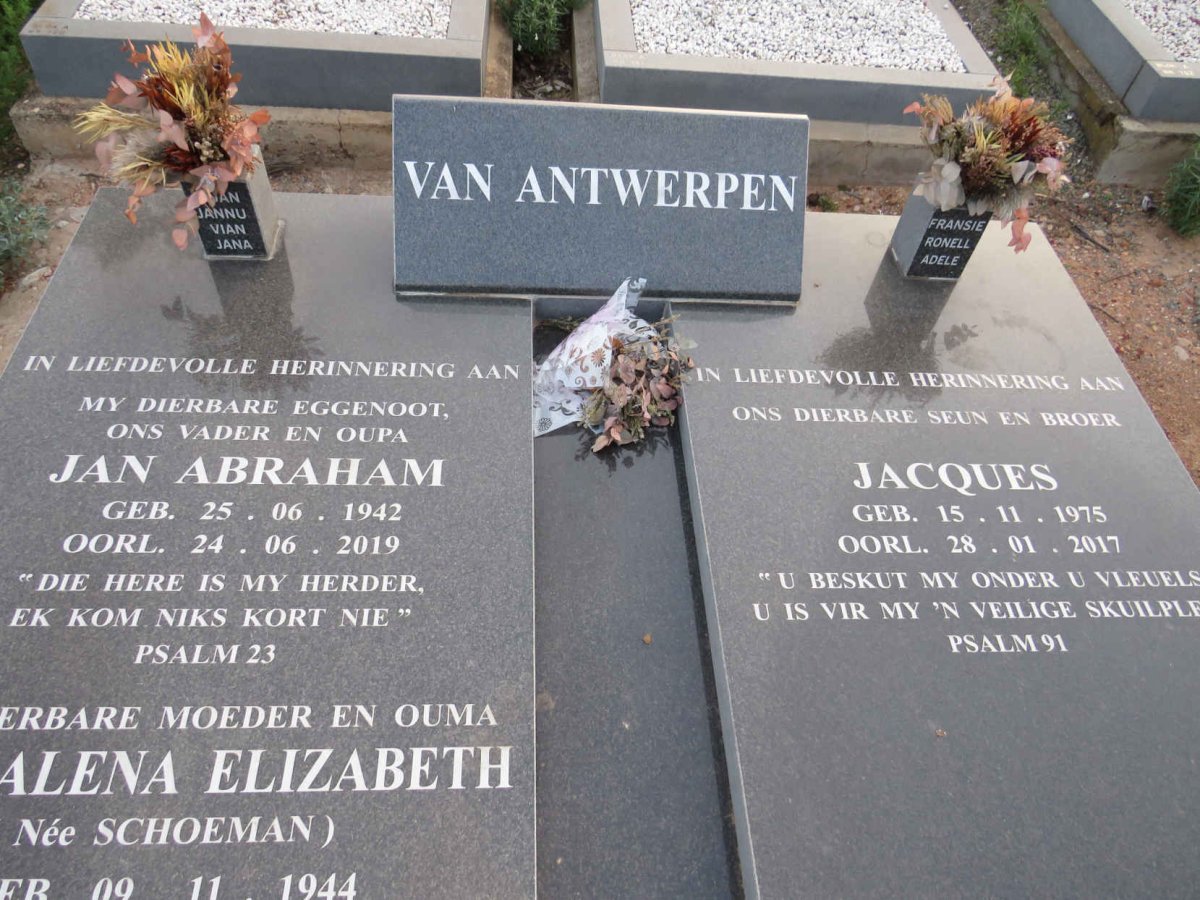 ANTWERPEN Jan Abraham 1942-2019 & Magdalena Elizabeth SCHOEMAN 1944-2020 :: ANTWERPEN Jacques 1975-2017_1