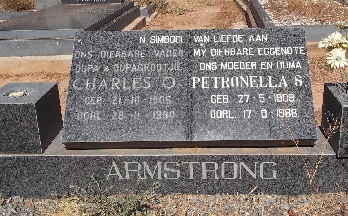 ARMSTRONG Charles O. 1906-1990 &amp; Petronella S. 1909-1988