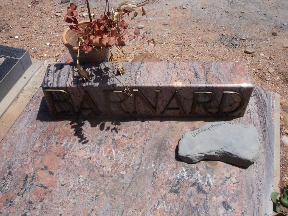 BARNARD ?