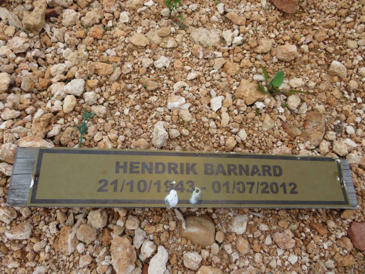 BARNARD Hendrik 1943-2012