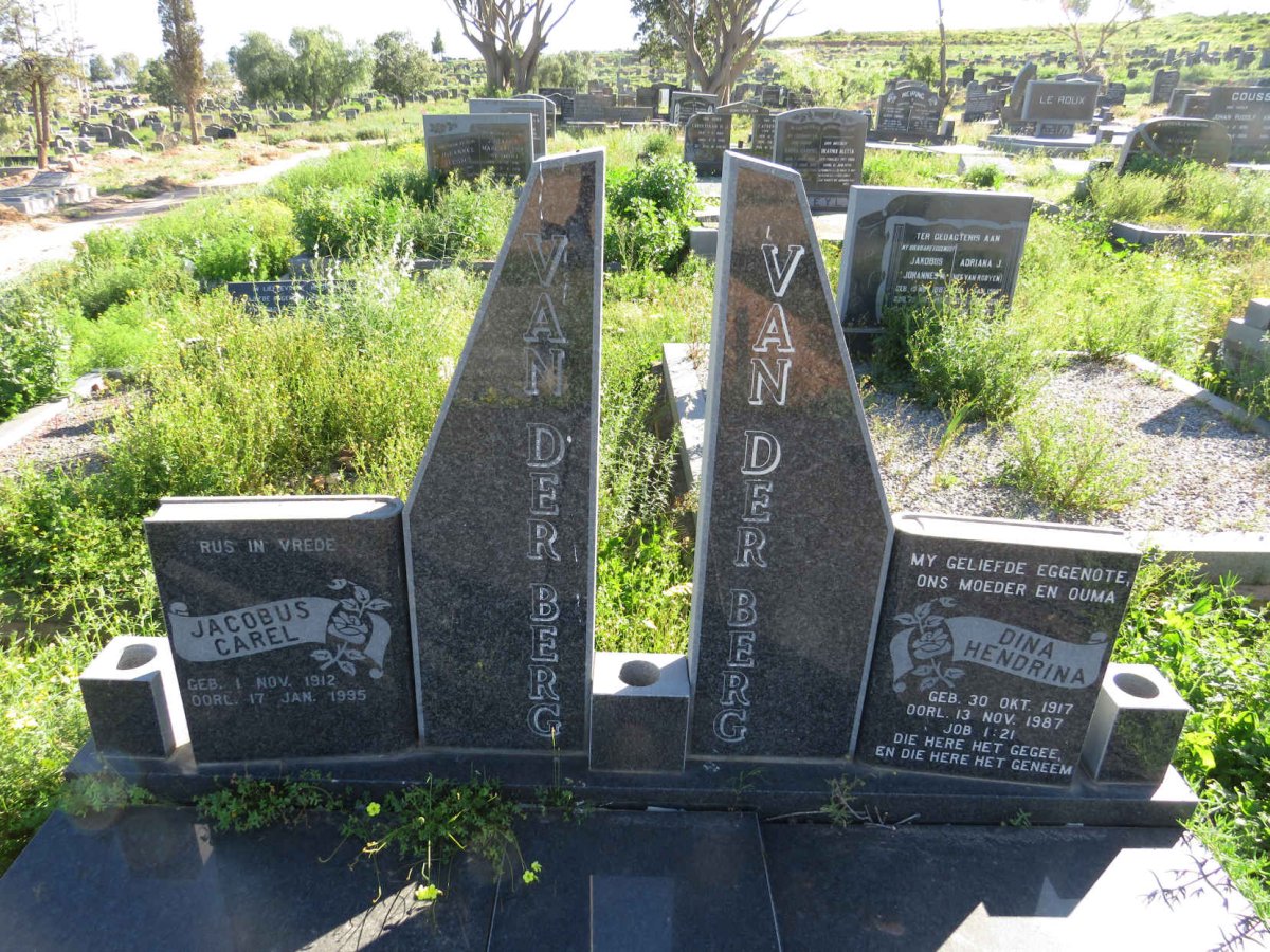 BERG Jacobus Carel, van der 1912-1995 & Dina Hendrina 1917-1987