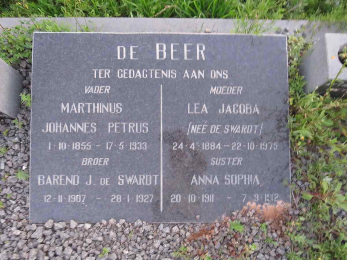 BEER Marthinus Johannes Petrus, de 1855-1933 & Lea Jacoba DE SWARDT 1884-1975 :: DE BEER Barend J. de Swardt 1907-1927 :: DE BEER Anna Sophia 1911-1912