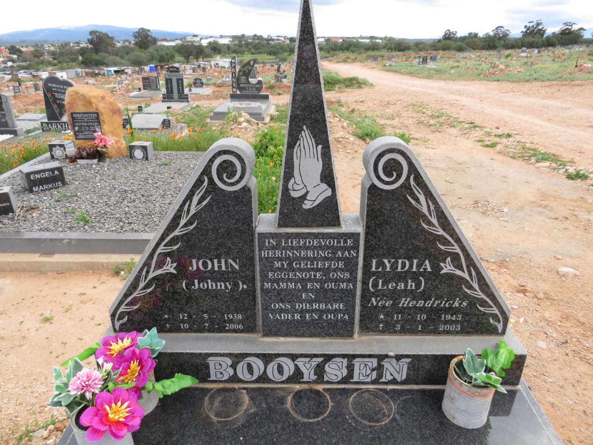 BOOYSEN John 1938-2006 & Lydia HENDRICKS 1943-2003