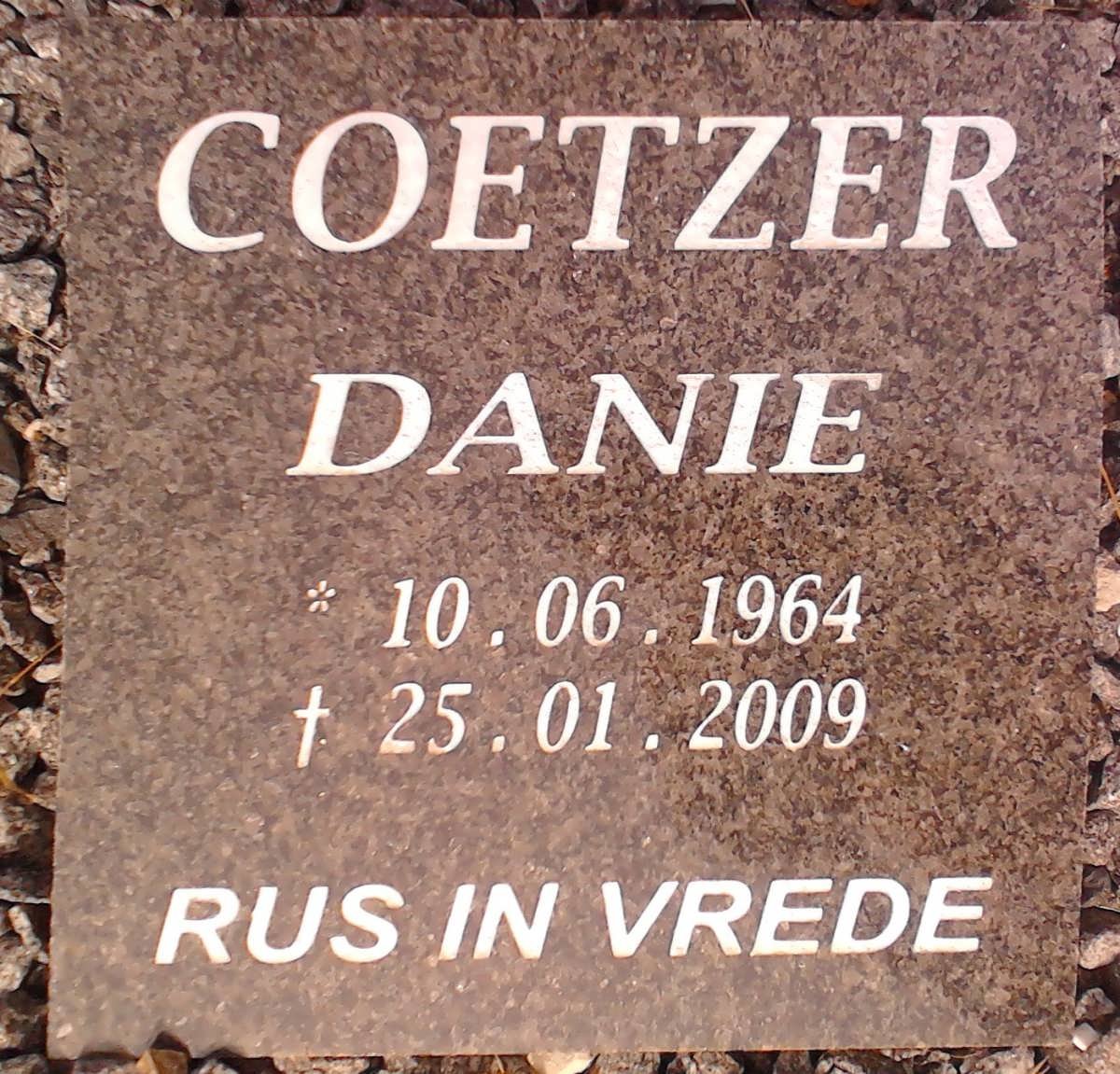 COETZER Danie 1964-2009
