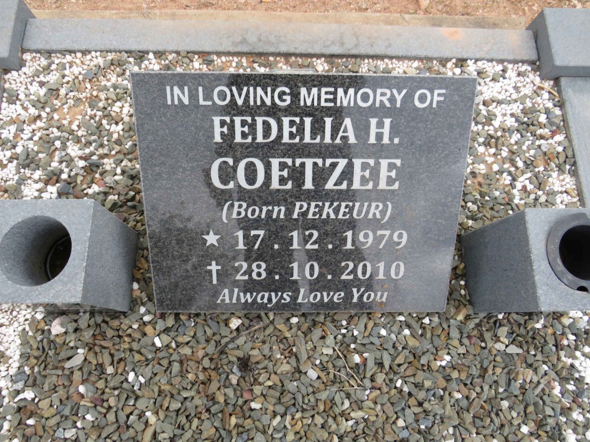 COETZEE Fedelia H. nee PEKEUR 1979-2010