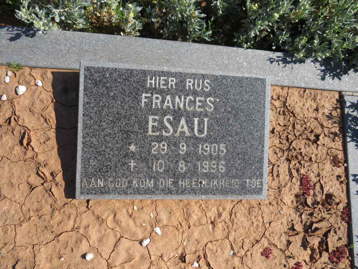 ESAU Frances 1905-1996
