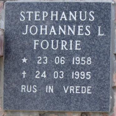 FOURIE Stephanus Johannes L. 1958-1995