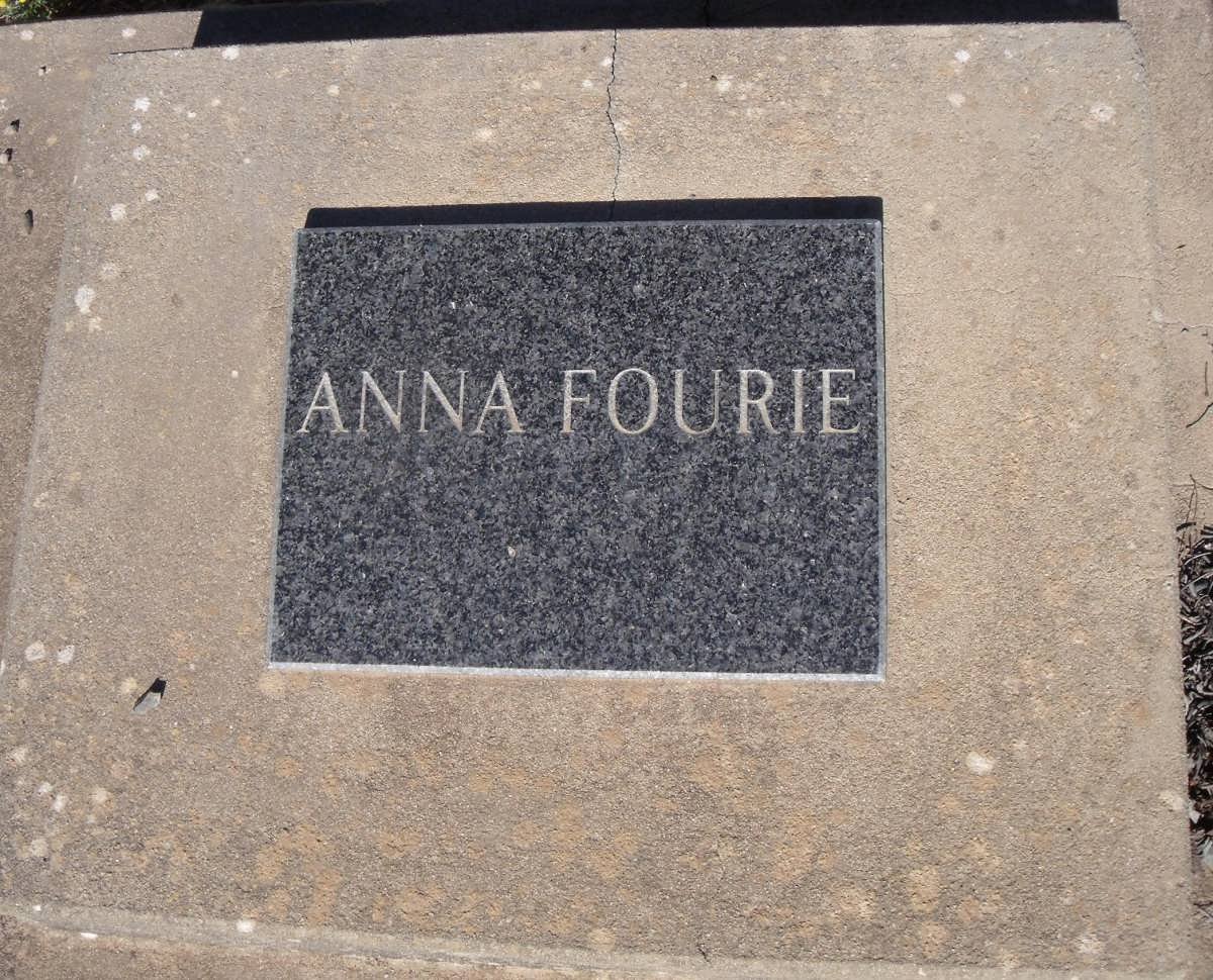 FOURIE Anna