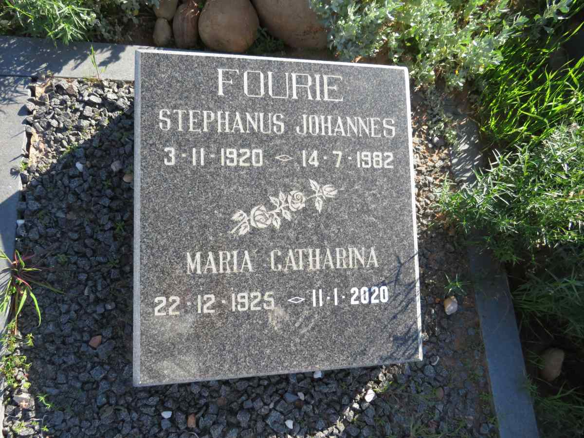FOURIE Stephanus Johannes 1920-1982 & Maria Catharina 1925-2020