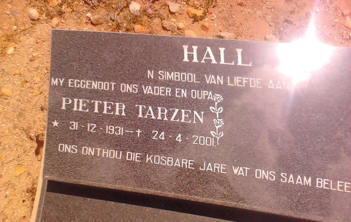HALL Pieter Tarzen 1931-2001