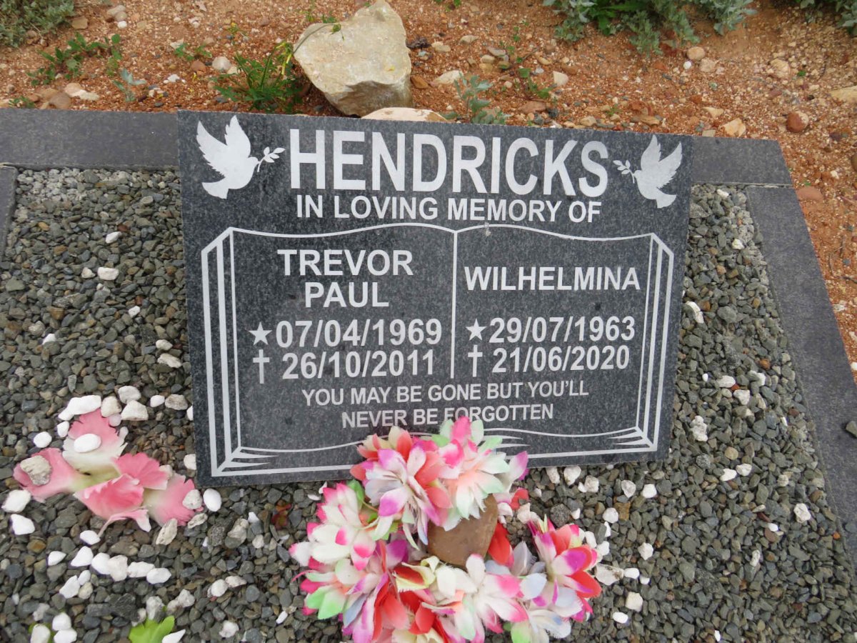 HENDRICKS Trevor Paul 1969-2011 & Wilhelmina 1963-2020