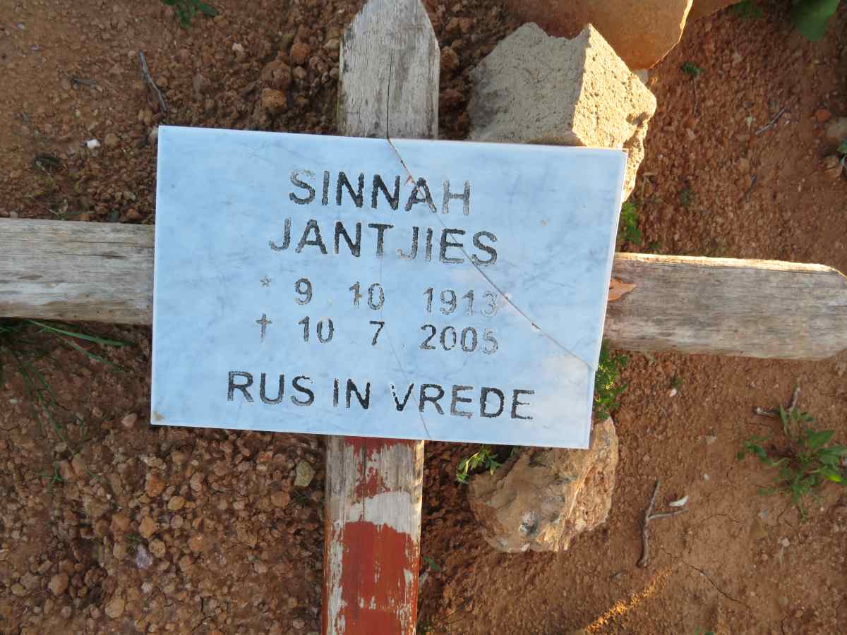 JANTJIES Sinnah 1913-2005