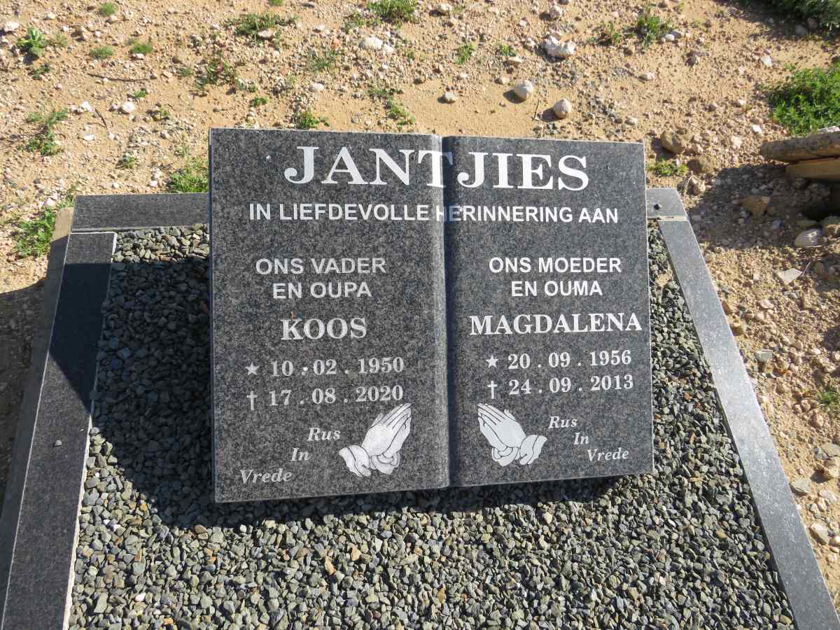 JANTJIES Koos 1950-2020 & Magdalena 1956-2013