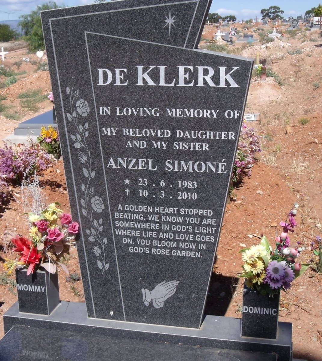 KLERK Anzel Simoné, de 1983-2010