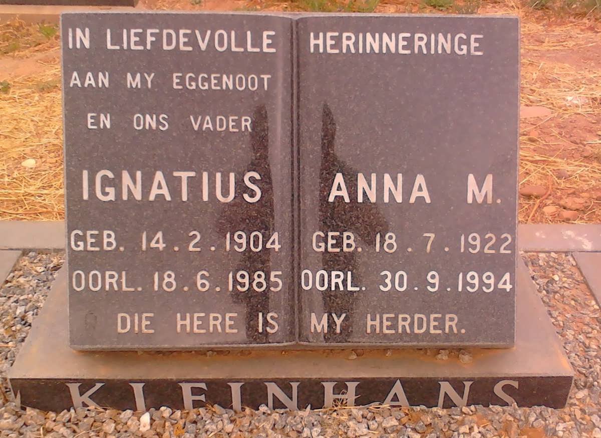 KLEINHANS Ignatius 1904-1985 &amp; Anna M. 1922-1994
