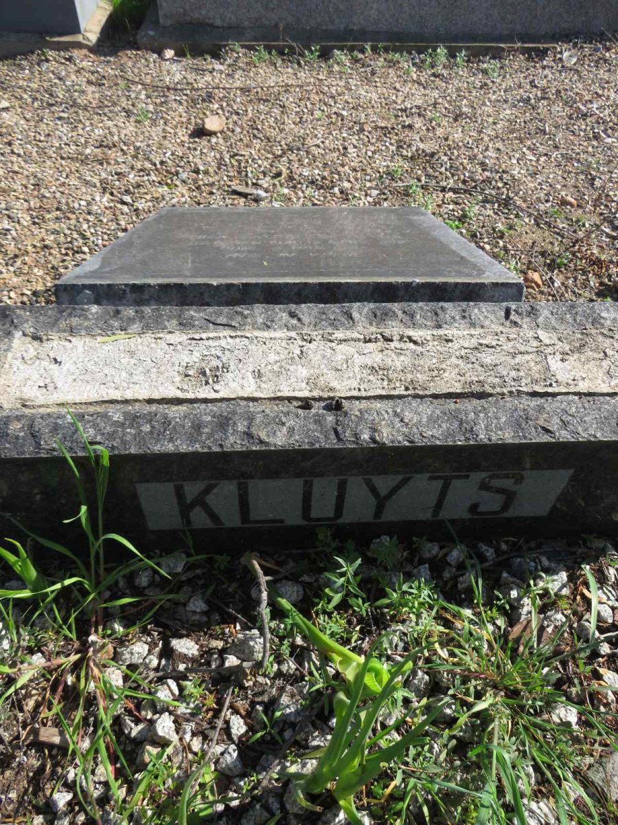 KLUYTS Anna Catharina Maria nee VAN ECK 1912-1962_1