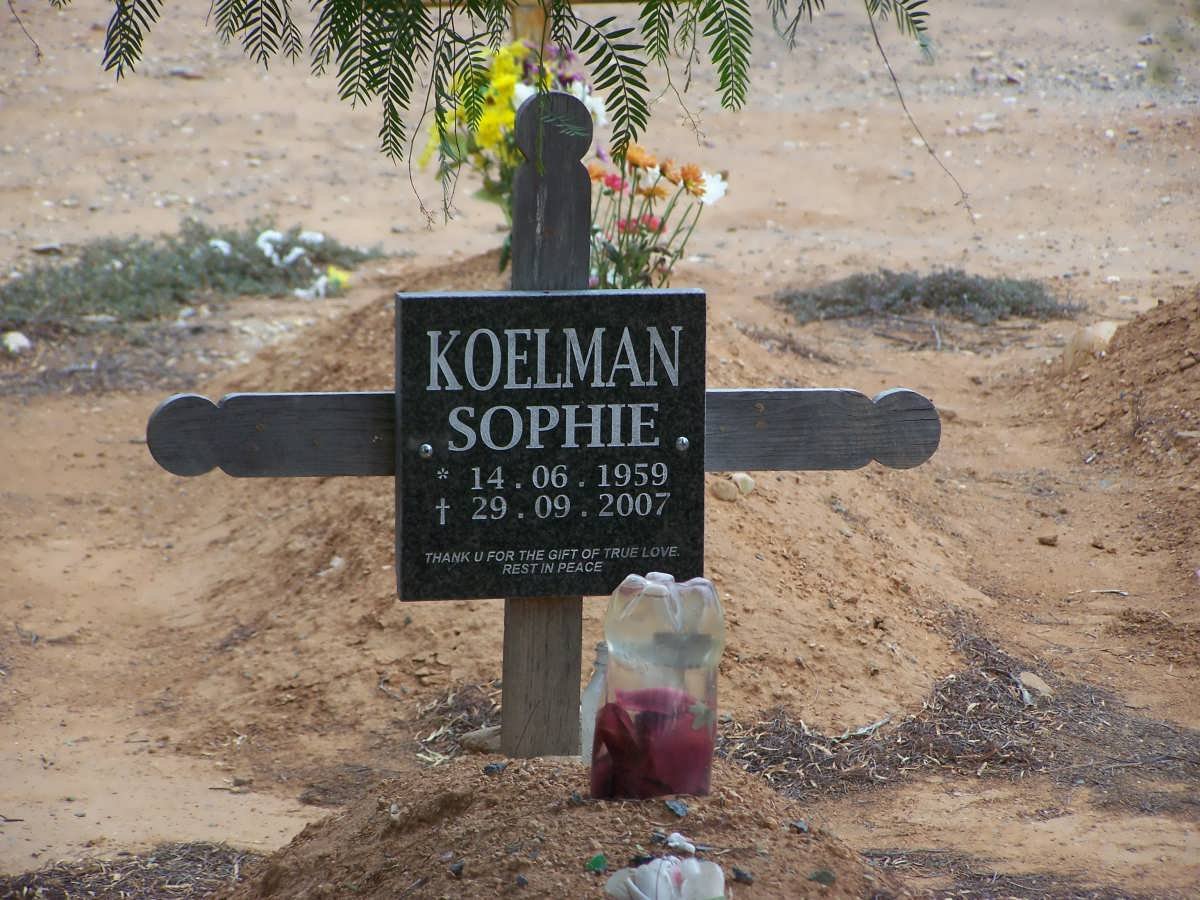 KOELMAN Sophie 1959-2007