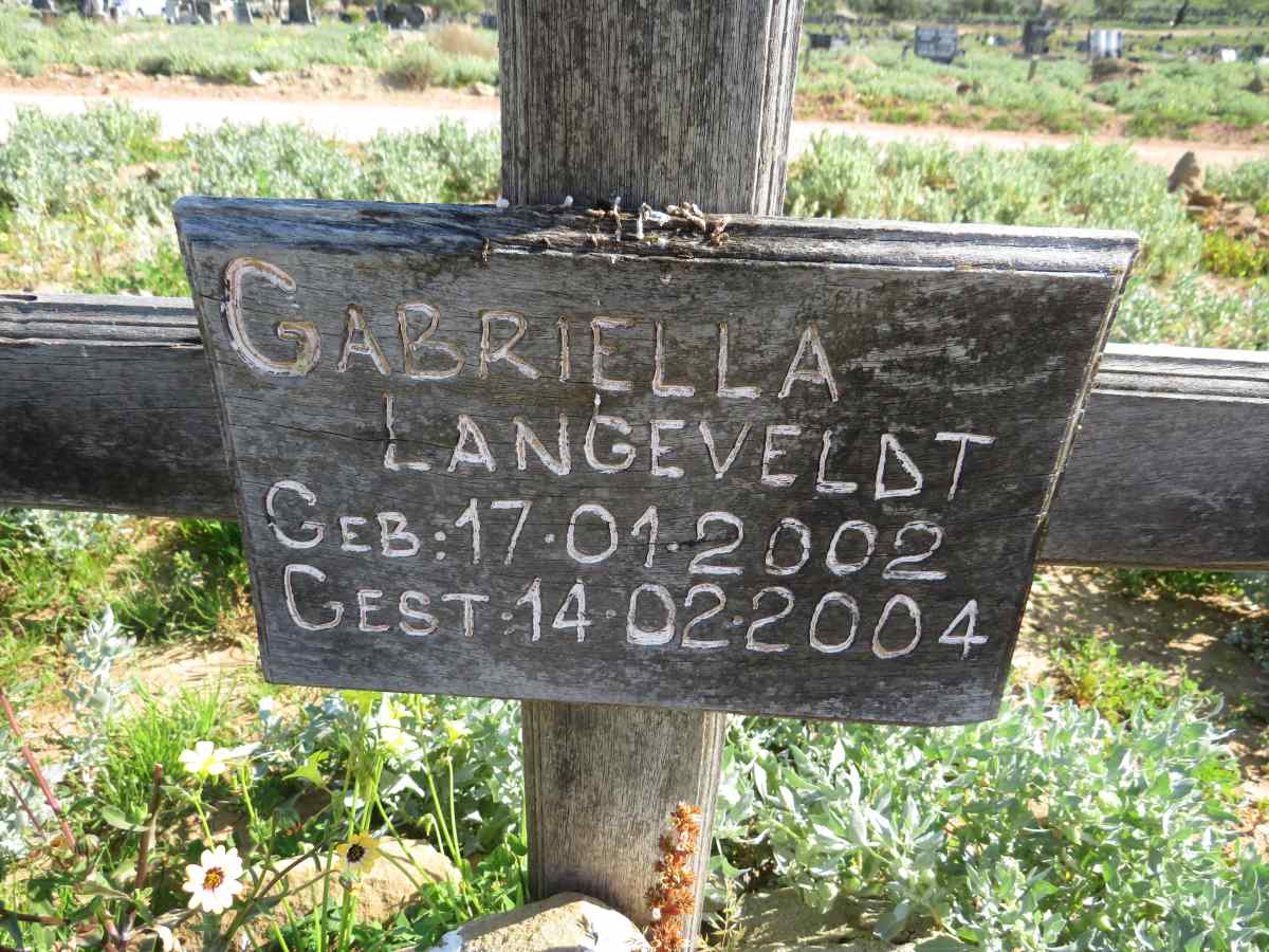 LANGEVELDT Gabriella 2002-2004
