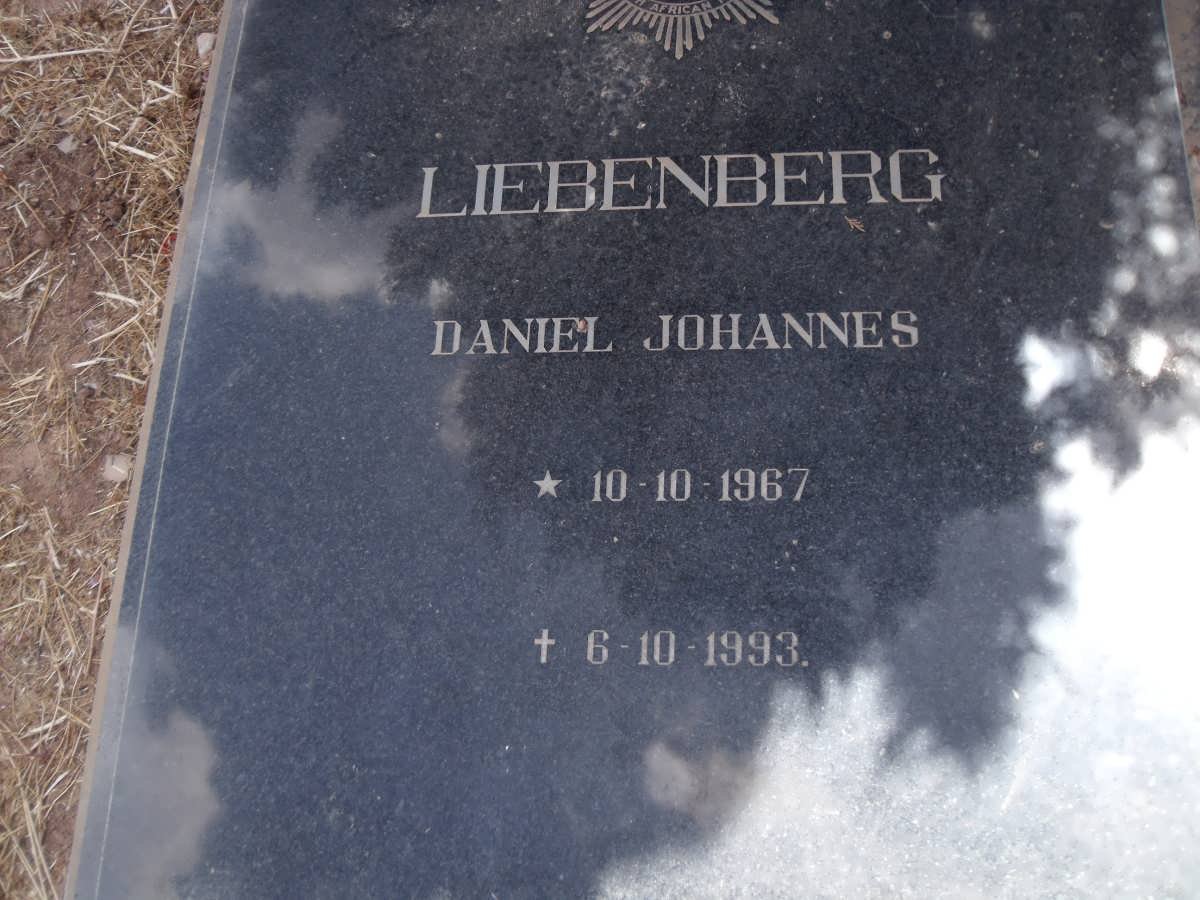 LIEBENBERG Daniel Johannes 1967-1993
