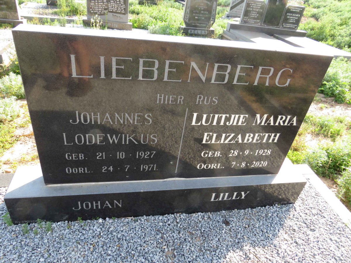 LIEBENBERG Johannes Lodewikus 1927-1971 & Luitjie Maria Elizabeth 1928-2020