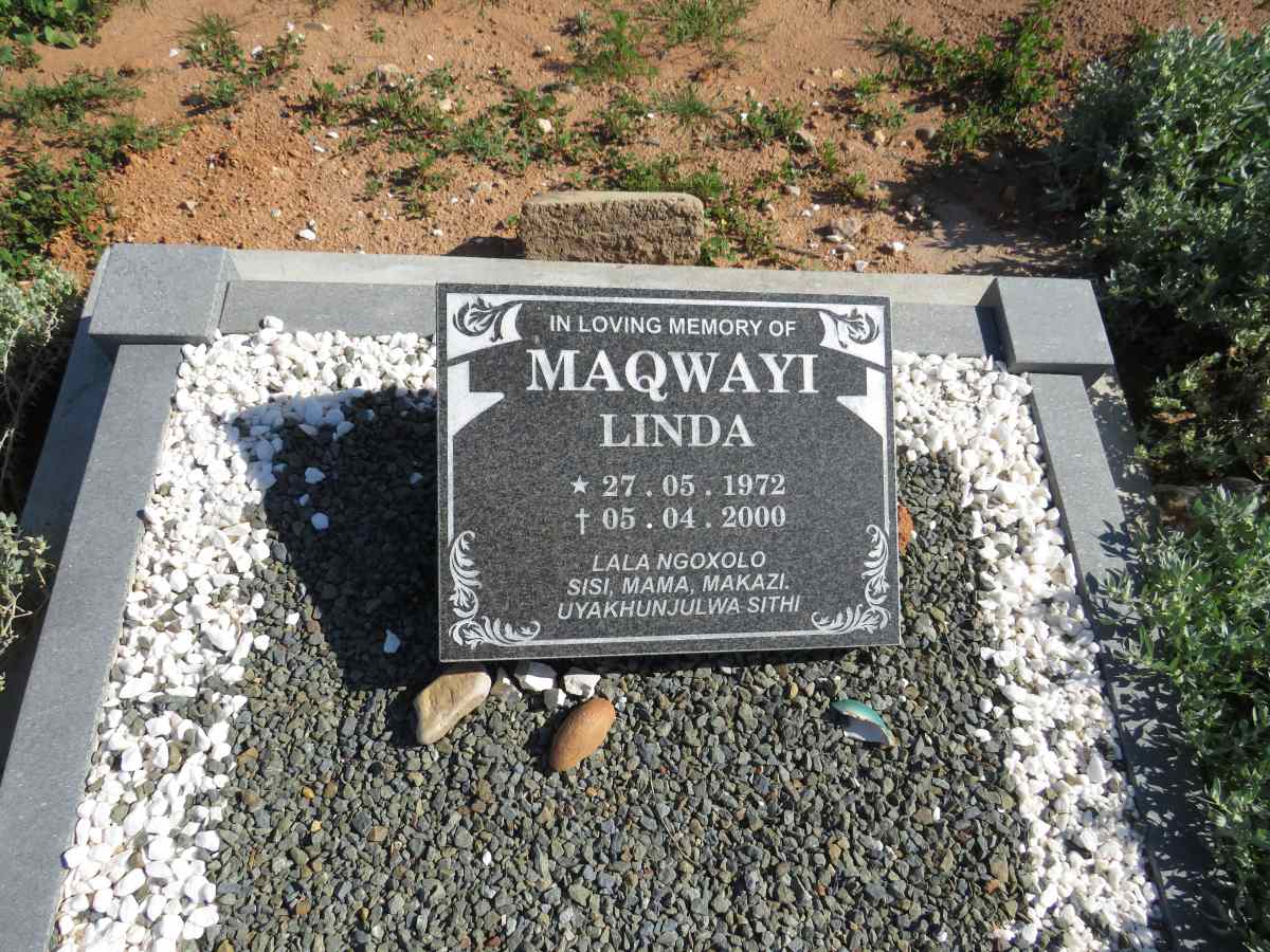 MAQWAYI Linda 1972-2000