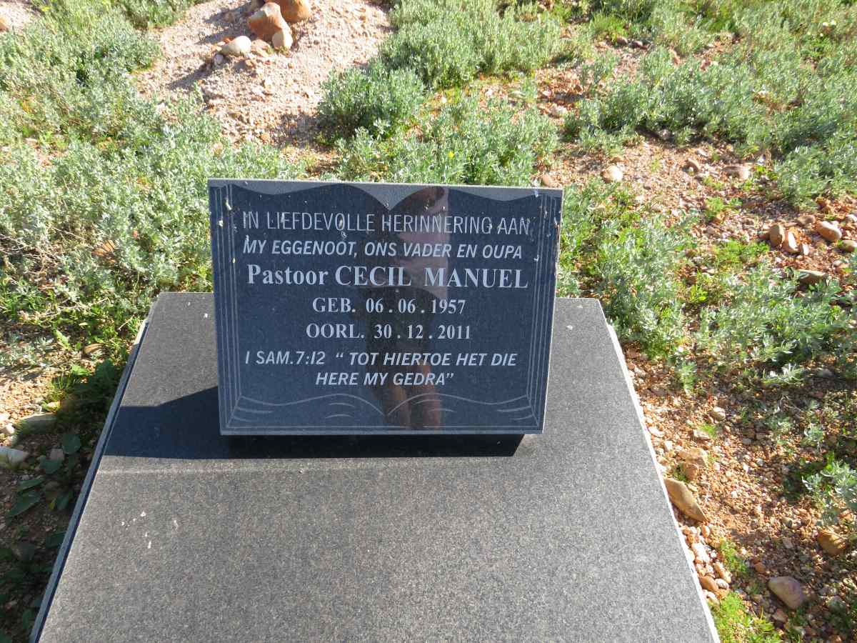 MANUEL Cecil 1957-2011