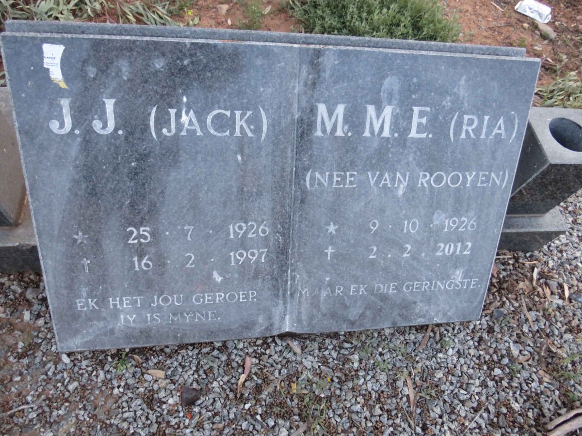 MEYER J.J. 1926-1997 & M.J.E. VAN ROOYEN 1926-2012_1