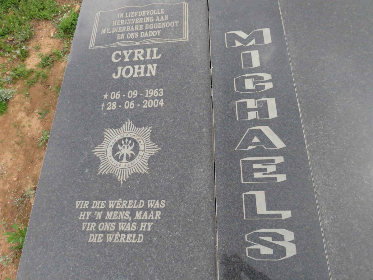 MICHAELS Cyril John 1963-2004