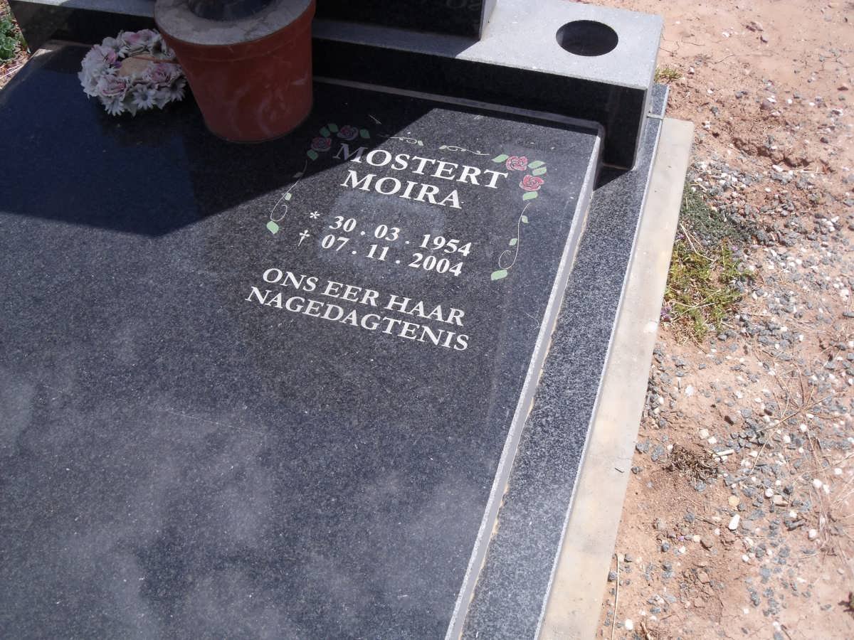 MOSTERT Moira 1954-2004