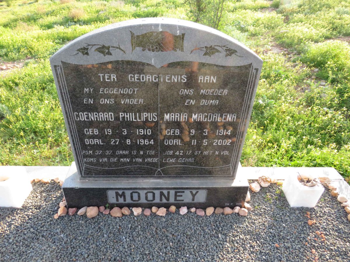 MOONEY Coenraad Phillipus 1910-1964 & Maria Magdalena 1914-2002