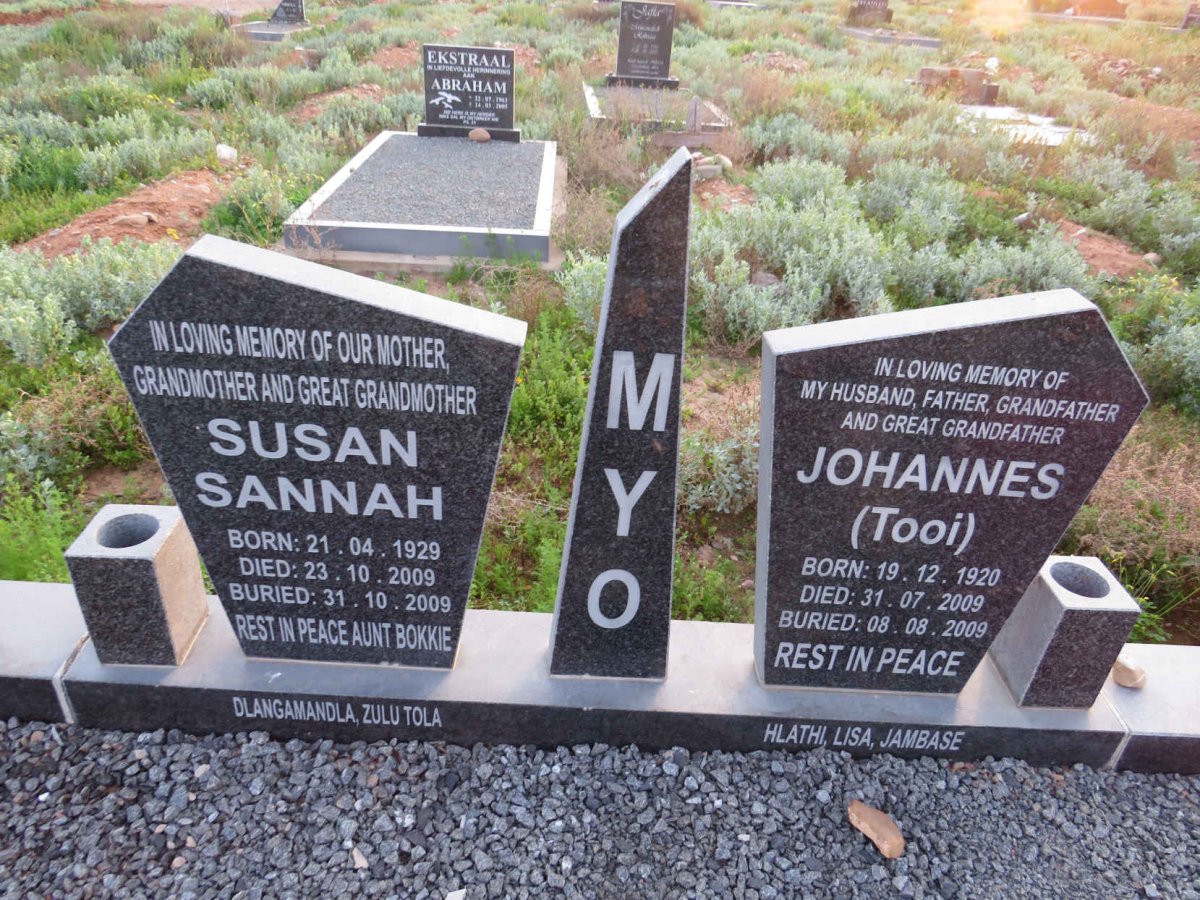 MYO Johannes 1920-2009 & Susan Sannah 1929-2009