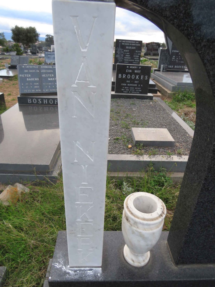 NIEKERK Frederick Bernardus, van 1968-1996_2
