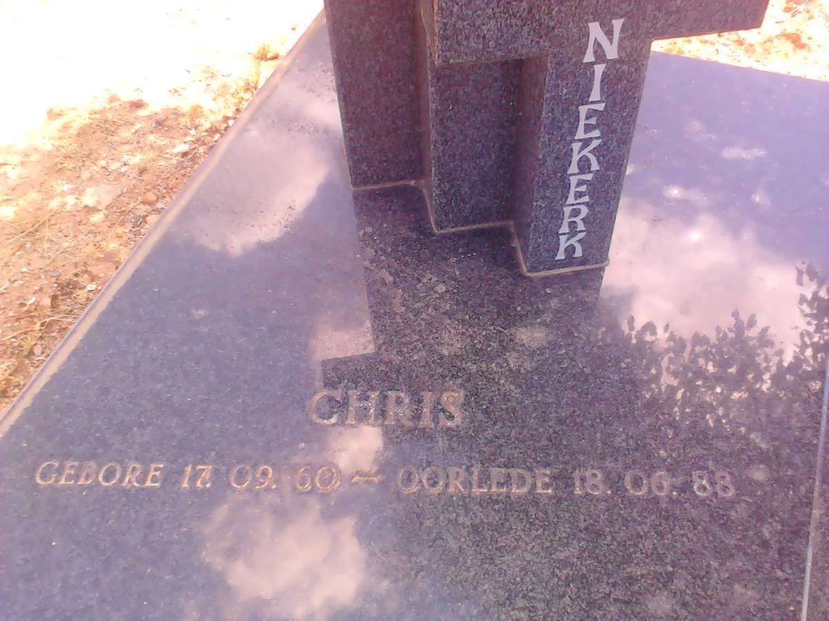 NIEKERK Chris, van 1960-1988