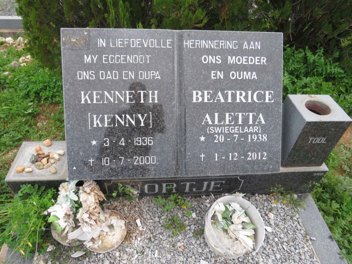 NORTJE Kenneth 1936-2000 & Beatrice Aletta SWIEGELAAR 1938-2012