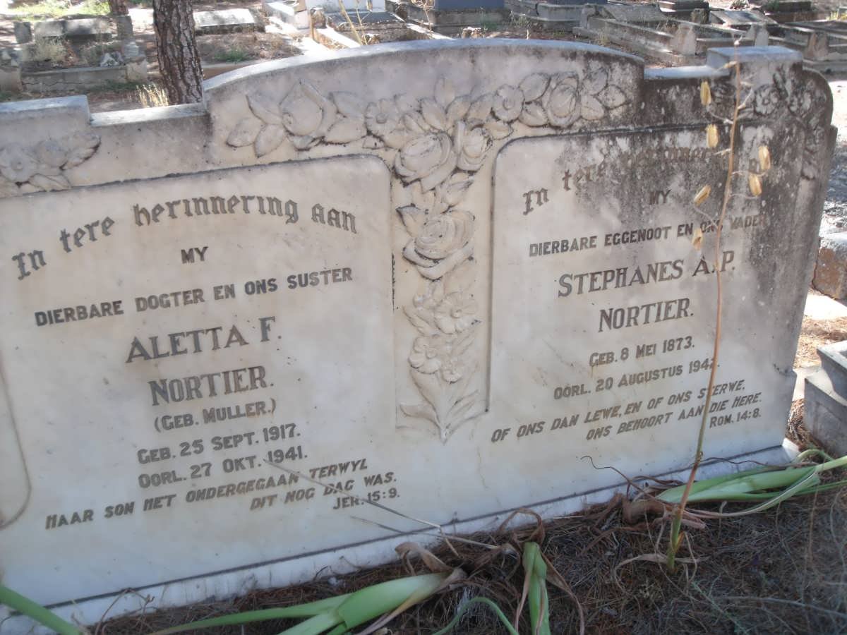 NORTIER Stephanes A.P. 1873-1942 :: NORTIER Aletta F. nee MULLER 1917-1941