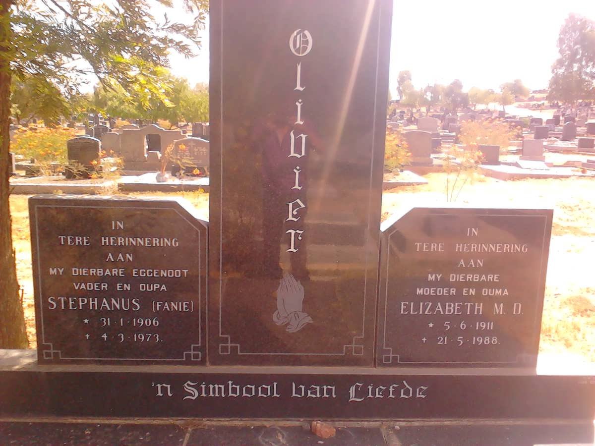 OLIVIER Stephanus 1906-1973 &amp; Elizabeth M.D. 1911-1988