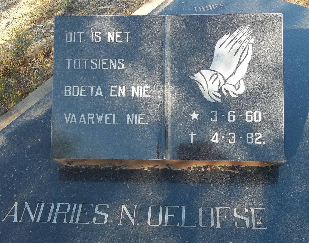 OELOFSE Andries N. 1960-1982