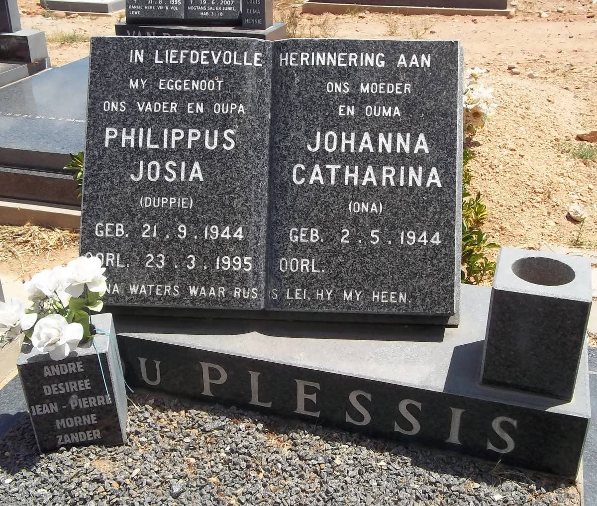 PLESSIS Philippus Josia 1944-1995 &amp; Johanna Catharina 1944-