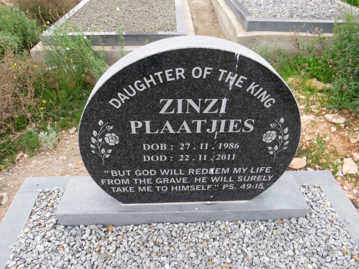 PLAATJIES Zinzi 1986-2011