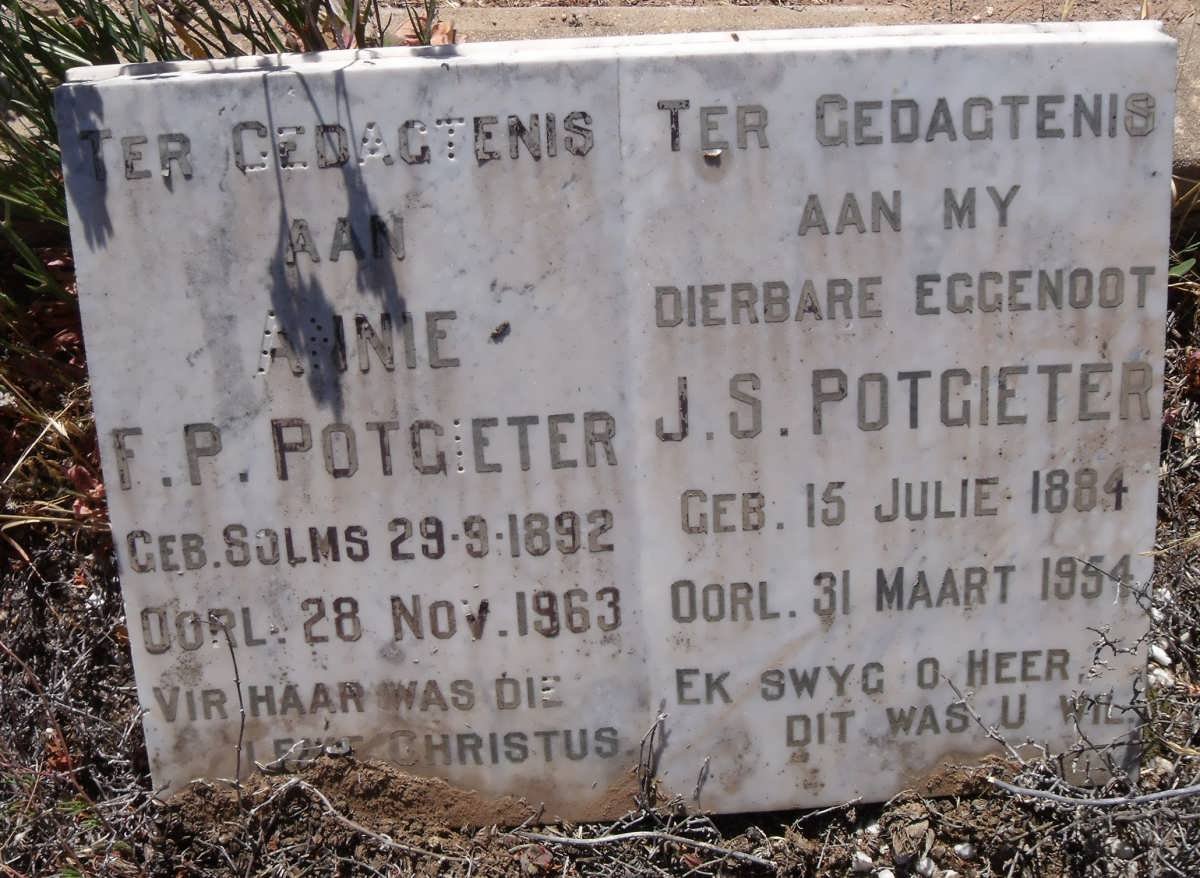 POTGIETER J.S. 1884-1954 &amp; Annie F.P. SOLMS 1892-1963