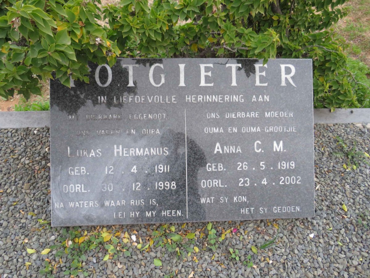 POTGIETER Lukas Hermanus 1911-1998 & Anna C.M. 1919-2002
