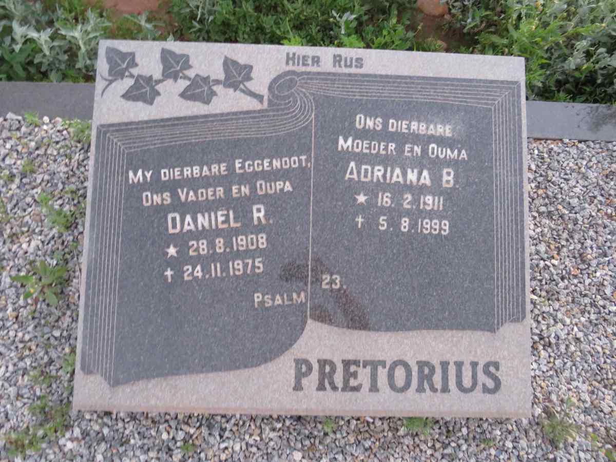 PRETORIUS Daniel R. 1908-1975 & Adriana B. 1911-1999