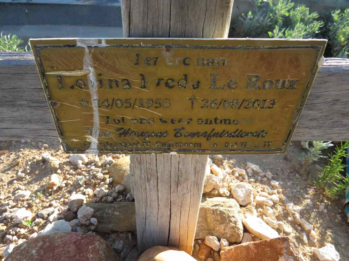 ROUX Lorina Freda, le 1953-2013