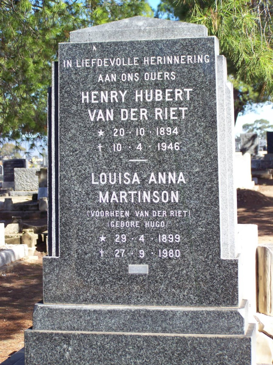 RIET Henry Hubert, van der 1894-1946 &amp; Louisa Anna MARTINSON, formerly VAN DER RIET, nee HUGO 1899-1980