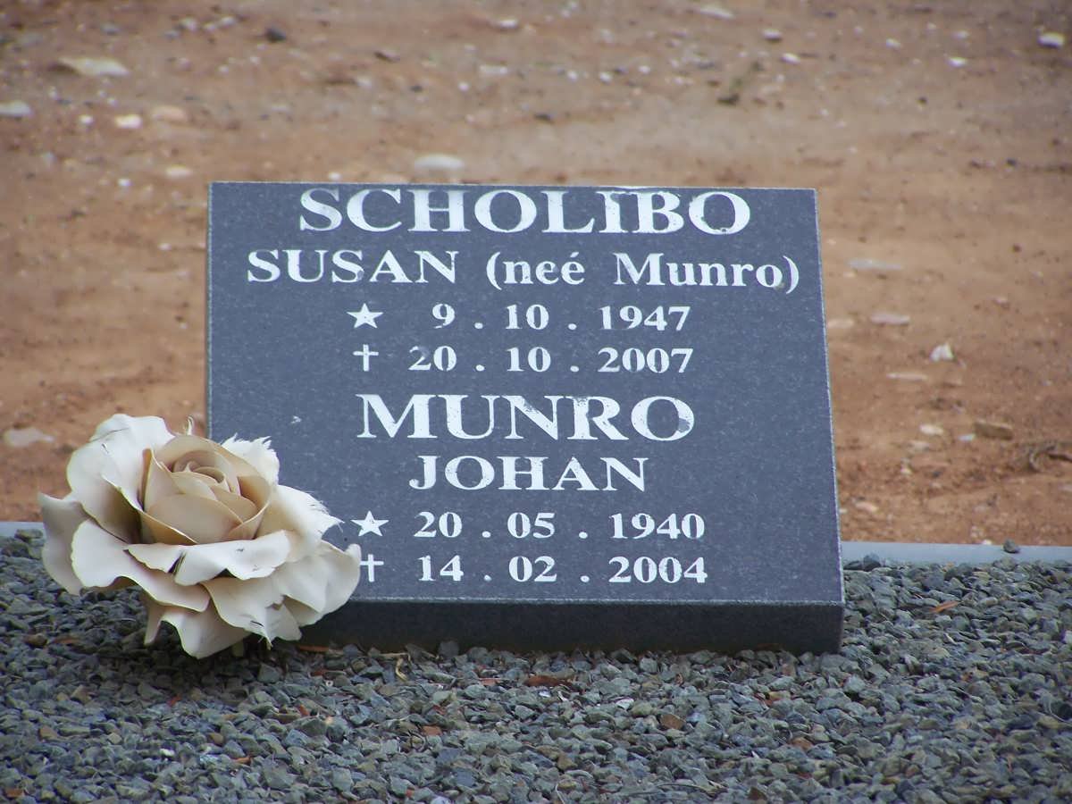 SCHOLIBO Munro Johan 1940-2004 &amp; Susan MUNRO 1947-2007