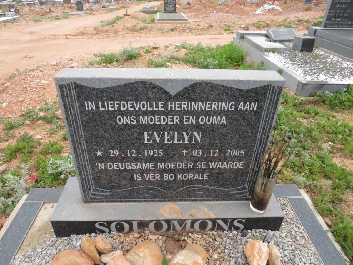 SOLOMONS Evelyn 1925-2005